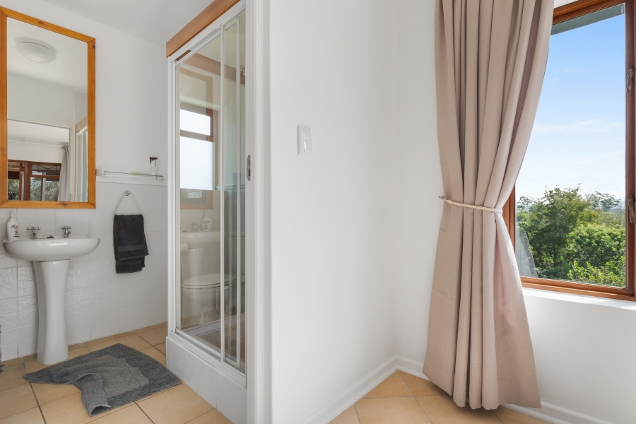 7 Bedroom Property for Sale in Hunters Home Western Cape